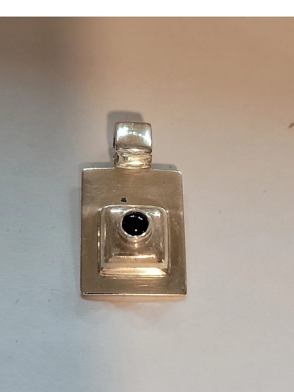 Silpada 925 Sterling Silver Black Onyx Petite Pendant S0638